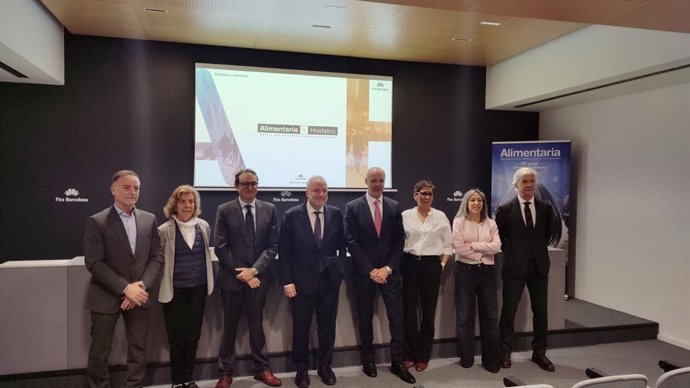 Representants de Fira de Barcelona, Alimentaria, Hostelco, FIAB i ICEX en la presentació del saló