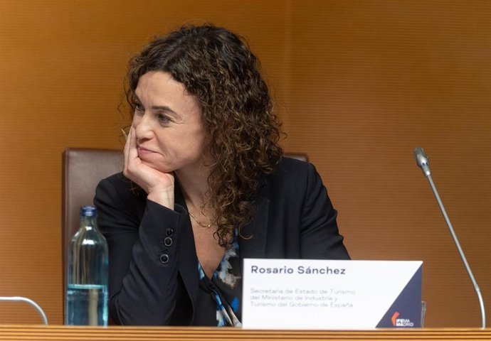 Archivo - La secretaria de Estado de Turismo, Rosario Sánchez, durante la presentación de la Feria Internacional de Turismo (FITUR 2026), en IFEMA, a 13 de enero de 2026, en Madrid (España). 