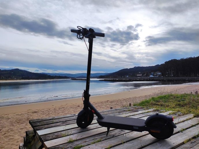 Archivo - Patinete eléctrico
