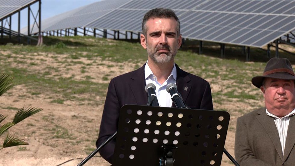Regantes de Mengíbar (Jaén) podrán reducir costes con la mejora de su planta fot