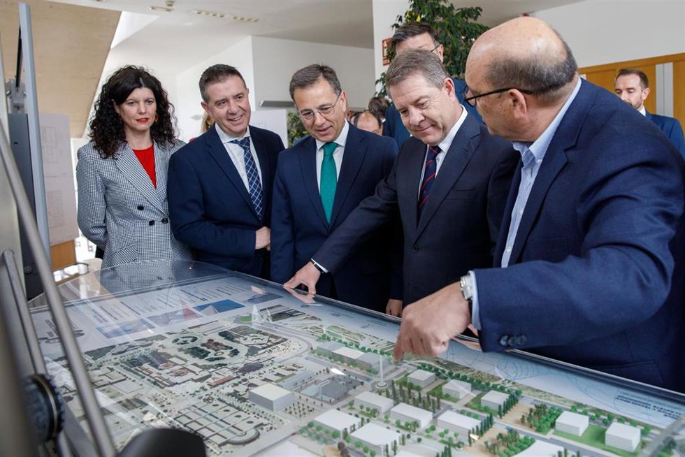 El jefe del Gobierno autonómico, Emiliano García-Page, presenta, en Albacete, el proyecto de ampliación del Parque Científico y Tecnológico de Castilla-La Mancha.