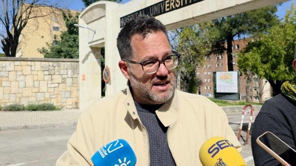 José Ignacio García durante sus declaraciones a los medios en Jaén