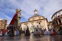 Más de 123.000 personas participan en los dos días de Ofrenda a la Virgen, un 10% más que el año pasado