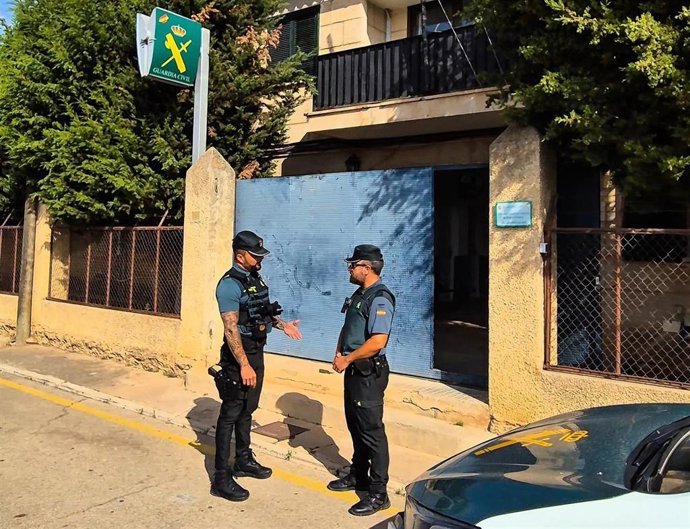 Agentes de la Guardia Civil.