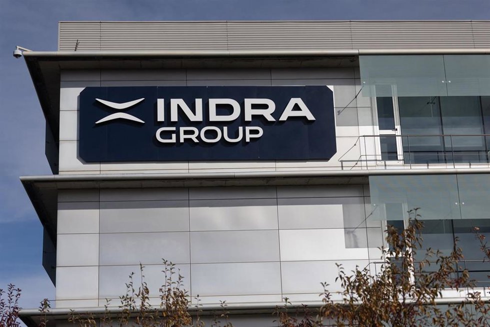 Archivo - Fachada de la sede de Indra, a 25 de noviembre de 2025, en Alcobendas, Madrid (España).