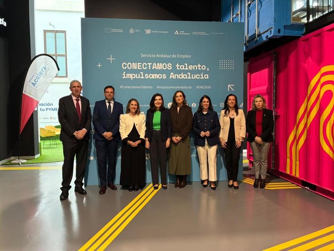 La consejera de Empleo, Empresa y Trabajo Autónomo, Rocío Blanco, participa en la jornada 'Experiencias y soluciones para el empleo que viene, el modelo andaluz'.