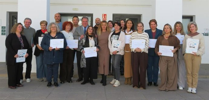 Entrega de los diplomas del programa de Empleo y Formación 'San Juan Gestiona'.