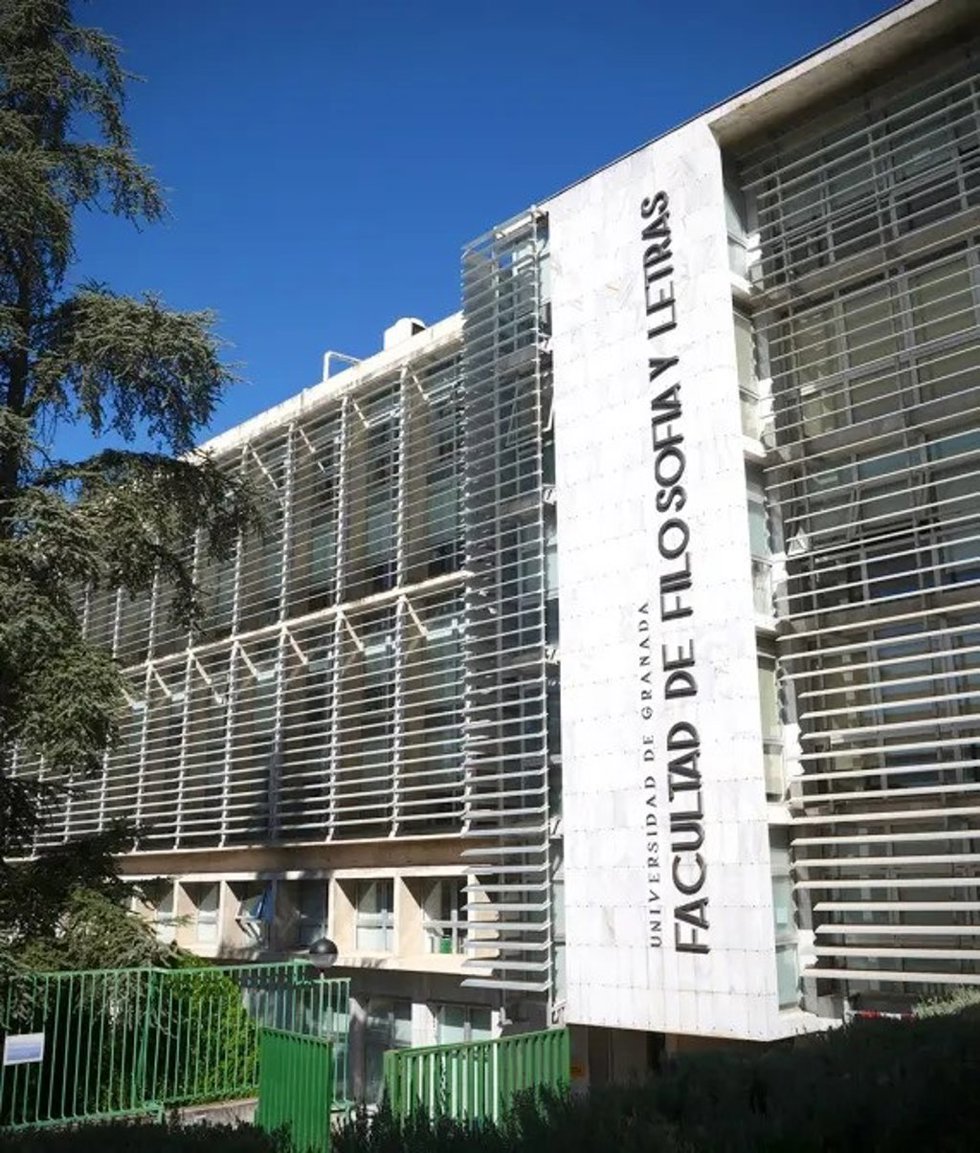 Archivo - Facultad de Filosofía y Letras