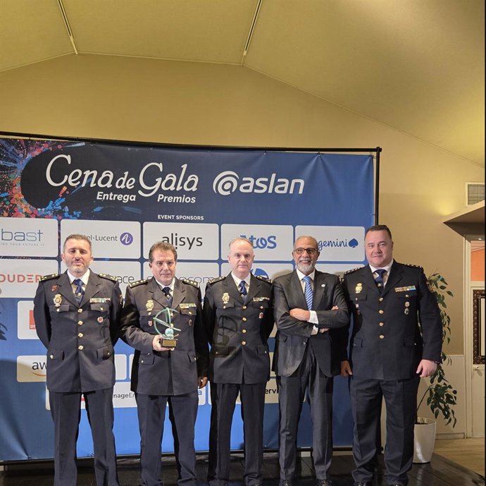 Virtual Cable y Policia Nacional