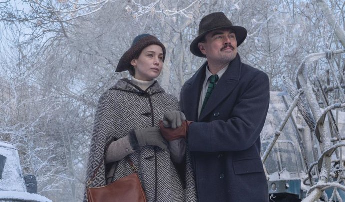 Primera y gélida imagen de Leonardo DiCaprio y Jennifer Lawrence en What Happens at Night lo nuevo de Scorsese