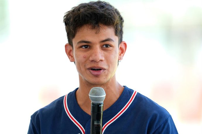 Archivo - Arquivo - Josue Canales, da Espanha, assiste à apresentação do Meeting de Atletismo de Madri 2025 no Estádio Vallehermoso, em 17 de julho de 2025, em Madri, Espanha.