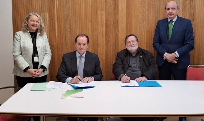 Firma de un convenio de colaboración, a través de la Asociación de Amigos del Museo Arqueológico Nacional (AMAN), con la Fundación Iberdrola España.