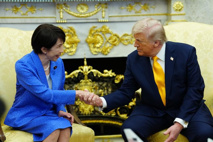 March 19, 2026, Washington, District Of Columbia, USA: United States President Donald J Trump and Prime Minster Takeuchi Sanae of Japan shake hands as they meet in the Oval Office of the White House in Washington, DC, USA, on Thursday, March 19, 2026.  Th