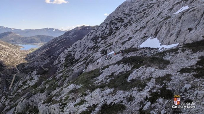 Rescatan a un montañero herido tras sufrir una caída en el Pico Espigüete, en Palencia
