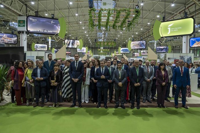 Inauguración de la undécima Feria de los Pueblos en Jaén.
