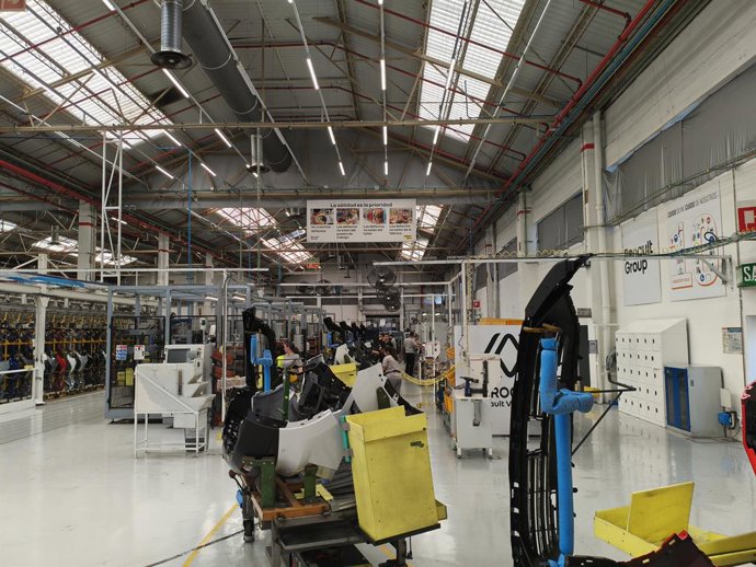 Archivo - Imagen de archivo de la factoría de Renault en Valladolid.