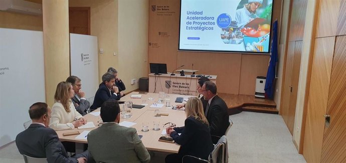 El Govern presenta la Unidad Aceleradora de Proyectos Estratégicos al Cuerpo Consular