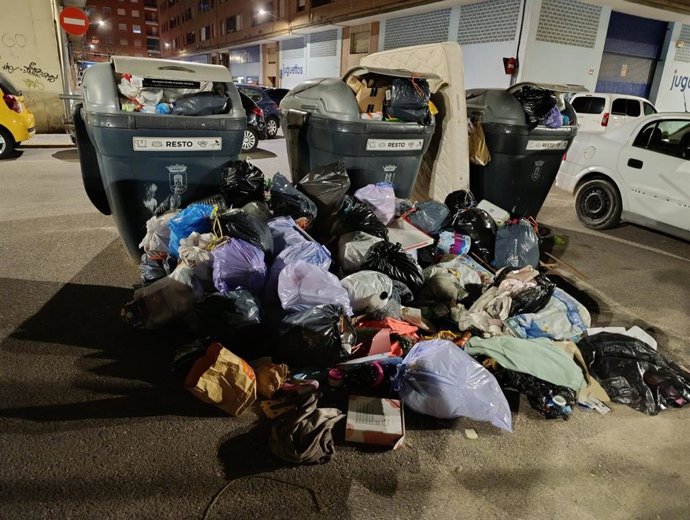 Acumulación de basura en Talavera de la Reina