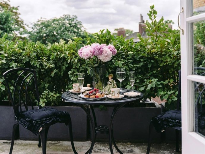 Tips para crear un espacio verde en casa y exprimir al máximo la primavera: fácil, económico y divertido