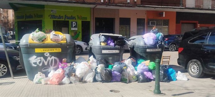 IU denuncia el estado de abandono y desmantelamiento del servicio público de recogida de residuos en la ciudad de Talavera.