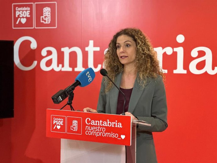 Quiñones (PSOE) dice que Balbontín será alcalde de Reinosa el día 31 y que insultarle es "como insultar a Feijóo"