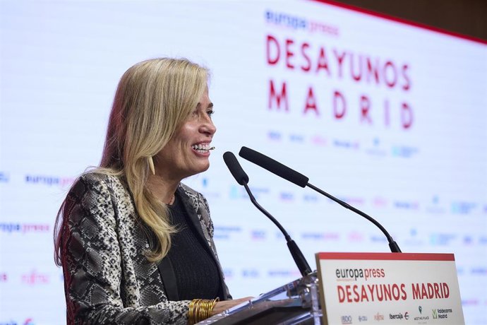 Archivo - La consejera de Economía, Hacienda y Empleo de la Comunidad de Madrid, Rocío Albert, durante un Desayuno Informativo Madrid