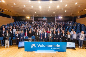 Voluntariado CaixaBank moviliza a 3.400 voluntarios en Andalucía y beneficia a 147.000 personas vulnerables
