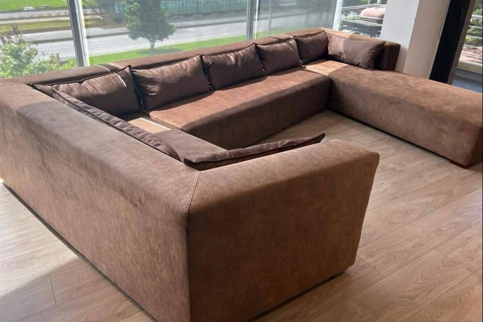 Servicio de tapizado, retapizado y restauración de todo tipo de muebles para particulares y empresas