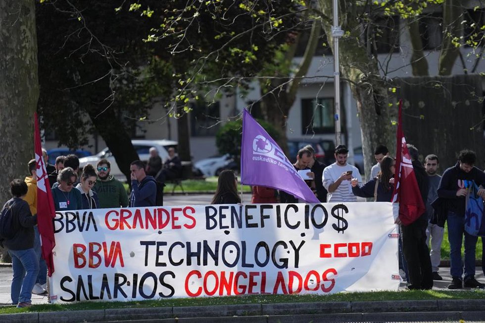 Movilización de trabajadores de BBVA Technology en Bilbao
