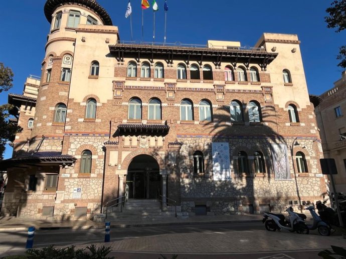 Archivo - Edificio principal del Rectorado de la Universidad de Málaga, UMA.