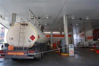 Agricultores, ganaderos y pescadores se descontarán 20 céntimos por litro de combustible