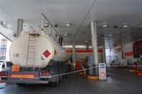 Transportistas, agricultores y ganaderos se descontarán 20 céntimos por litro de combustible hasta junio