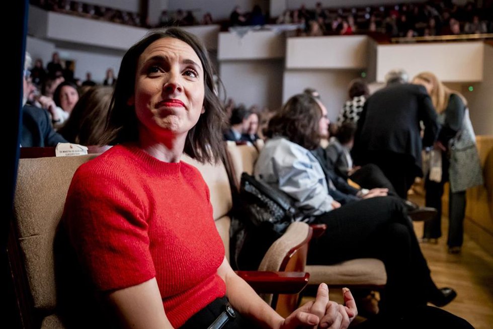 La eurodiputada de Podemos, Irene Montero, durante el acto de reconocimiento a 53 mujeres víctimas del Patronato de la Mujer, en el Auditorio Nacional, a 20 de marzo de 2026, en Madrid (España).