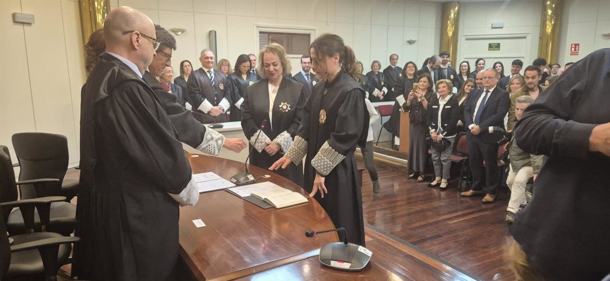 Elena Pérez asume la Presidencia de la Sala de lo Social del TSJC y pide más jueces para esta sección en Instancia