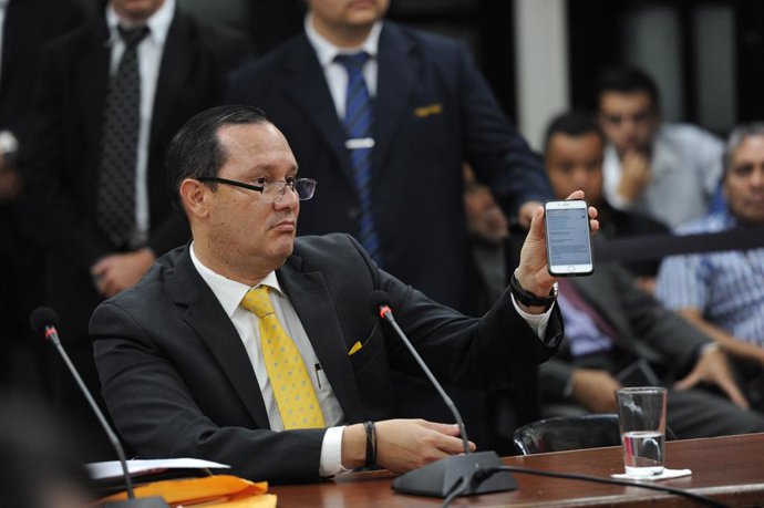 Archivo - Arquivo - 24 de outubro de 2017: 24/10/2017. O juiz Celso Gamboa comparece perante a Comissão Legislativa que investiga os empréstimos do BCR para a compra de cimento chinês e a viagem ao Panamá com o empresário Juan Carlos Bolaños. Foto: Meliss