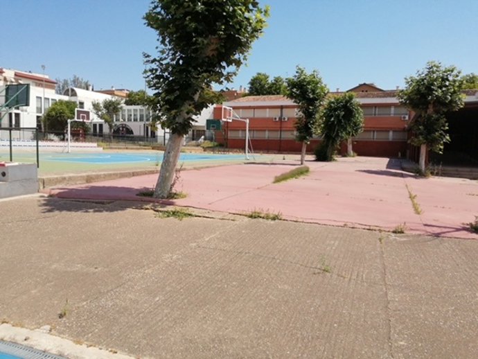 Exterior del IES Grupo Cántico de Córdoba.