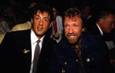 Foto: Stallone, Van Damme y otros viejos héroes de Hollywood rinden tributo a Chuck Norris: "Un estadounidense de pura cepa"