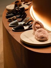 Foto: El Govern promociona unas 'porqueres', 'avarqueres' y 'espardenyes' reinterpretadas en la Mercedes-Benz Fashion Week