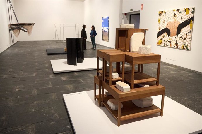 Exposición ‘Ficcionar el presente' en el Museo de Navarra.