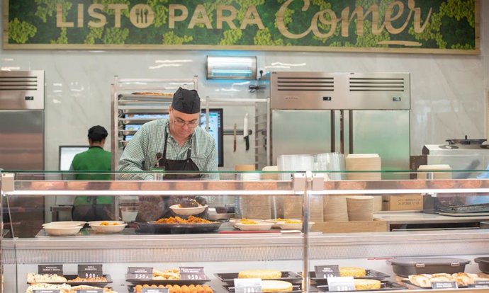 Tienda de Mercadona con Listo para comer.
