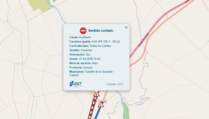 Cortada la A-62 en Castrillo de la Guareña (Zamora) tras arder un camión en una colisión sin heridos