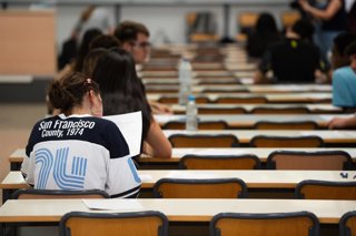 Archivo - Prueba de Acceso a la Universidad 