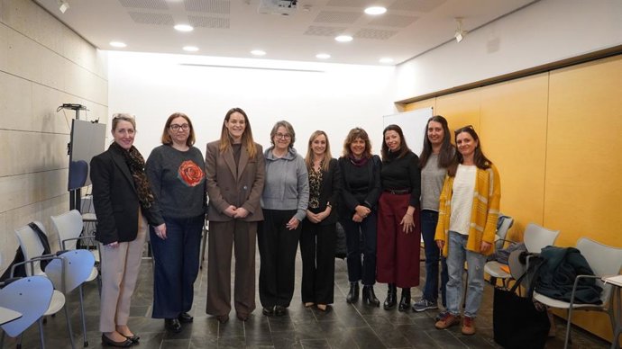 Reunión del Govern con entidades que desarrollan proyectos sociales en Menorca