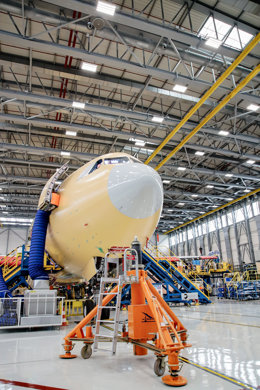 Archivo - Vista de la estructura de un avión en el campus de Airbus en Getafe, ‘Campus Futura’, a 23 de noviembre de 2022, en Getafe, Madrid (España). ‘Campus Futura’ es la mayor instalación aeronáutica de Europa tras la de Toulouse y Hamburgo, que respon