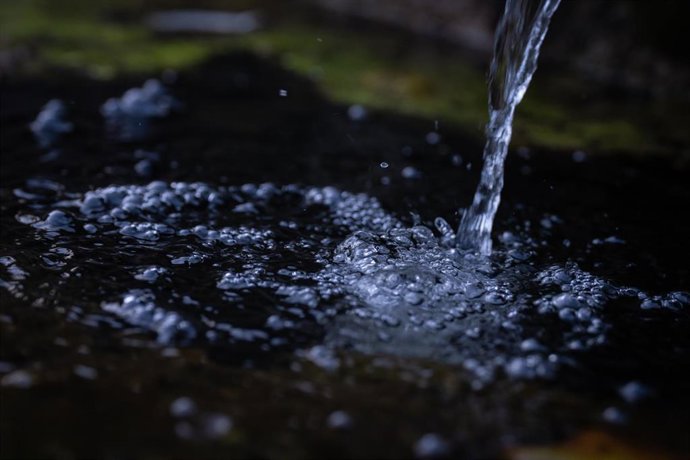 Archivo - Agua en una imagen de archivo