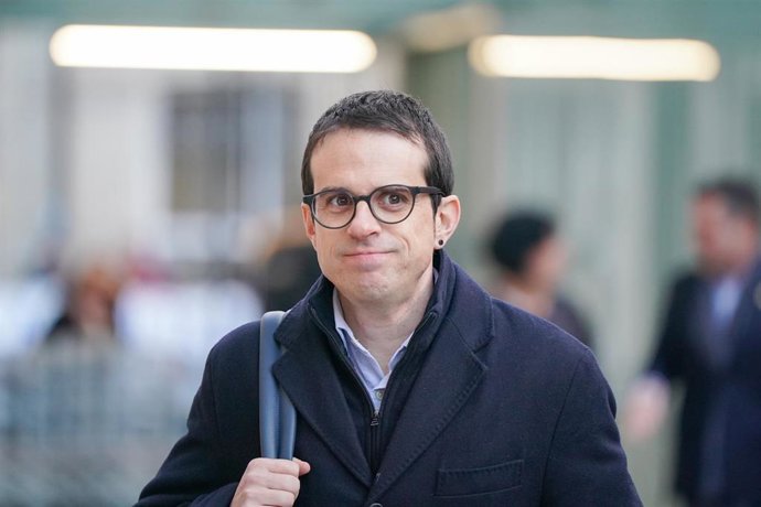 Archivo - El líder de EH Bildu en el Parlamento Vasco, Pello Otxandiano