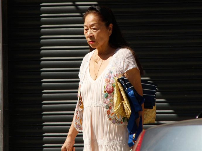 Archivo - Junko paseando por Sevilla