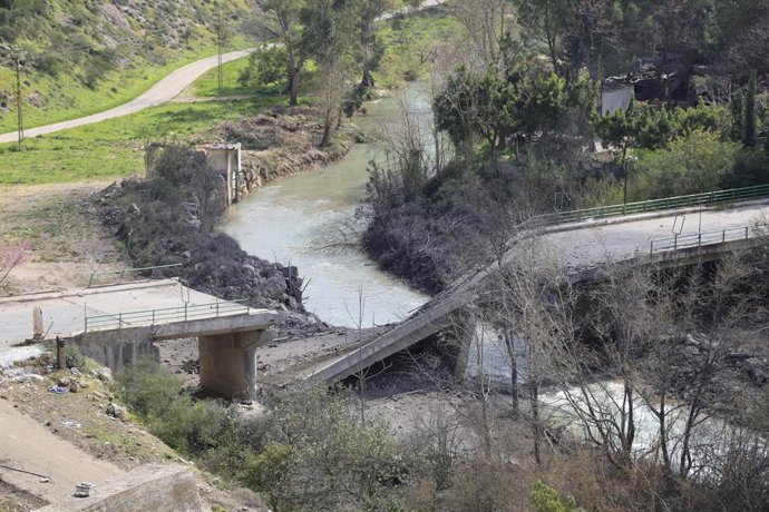 March 13, 2026, Tir Falsay - Zrarieh, South Lebanon, Lebanon: Damage is seen after an Israeli airstrike destroyed the Tir Falsay (Sixth of February) Bridge over the Litani River between the towns of Zrarieh and Tir Falsay in South Lebanon. The bridge, whi