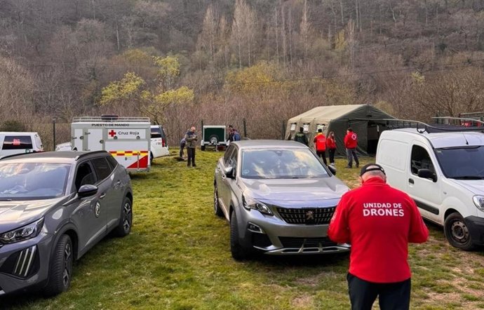 El puesto de mando avanzado que ha buscado al senderista desaparecido en Arredondo.