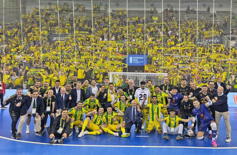 Imagen de archivo de la afición del conjunto jiennense tras clasificarse para la final de la Copa del Rey que, a la postre, han logrado.